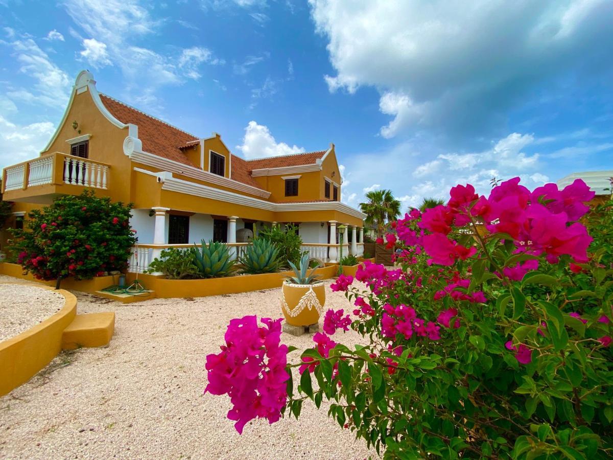 Landhuis Belnem Bonaire Bed and Breakfast Playa Eksteriør billede